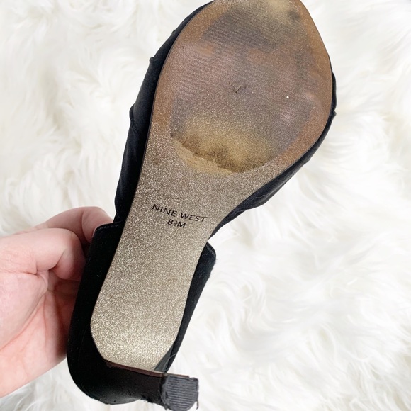 Women’s NINE WEST Heels - Picture 4 of 5